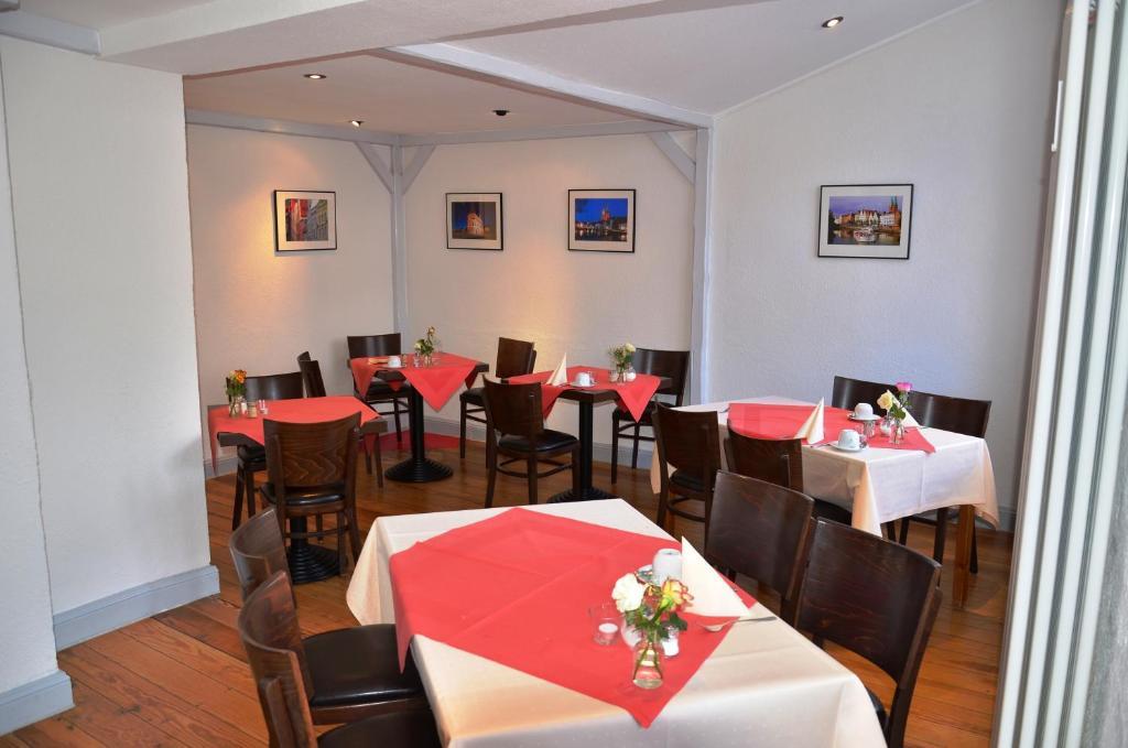 Cvjm Hotel Am Dom Λίμπεκ Εξωτερικό φωτογραφία